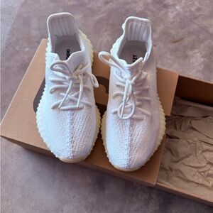 Adidas Yeezy Boost 350 V2 white